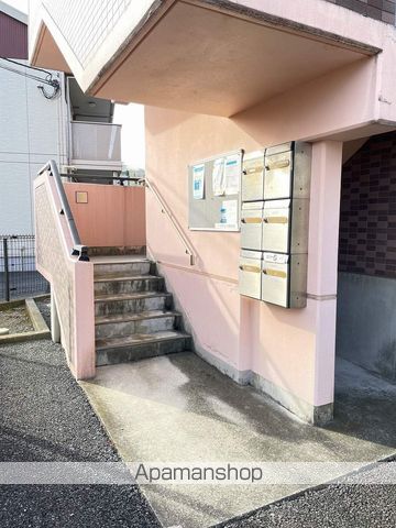 パストラルハイツの玄関写真