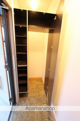 リビングタウン伏石Ⅱ[1LDK/33.39m2]の内装5