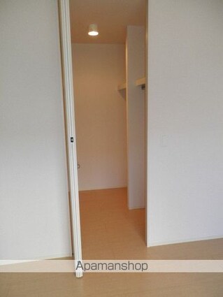 ヴィラ・ラシュレ　Ｂ棟[3LDK/77.77m2]の収納