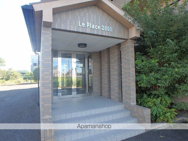 LEPLACE2000の玄関写真