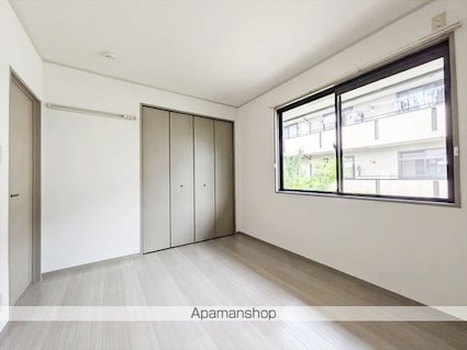 ファミーユ・ヴィラ　Ｂ・Ｃ　Ｃ棟[2LDK/55.2m2]の内装3