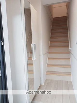 ステラートＡ[2LDK/58.57m2]の玄関