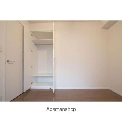 パークアクシス豊洲[2LDK/65.59m2]の収納