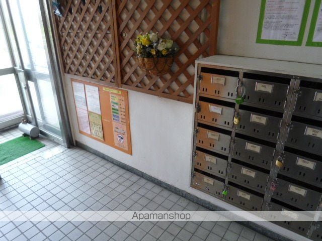 メゾン大和の玄関写真