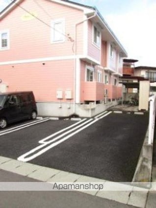 メゾン・谷[2LDK/60.03m2]の外観2