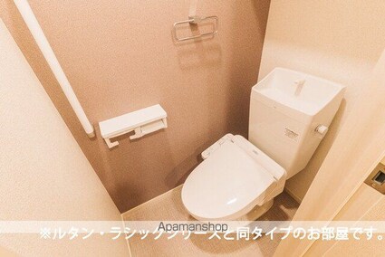 広島県三原市宮浦５丁目[1DK/38.81m2]のトイレ
