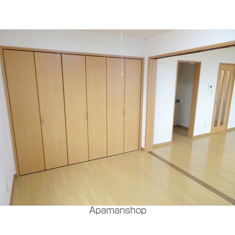 フェリーチェラピュタSの内装写真