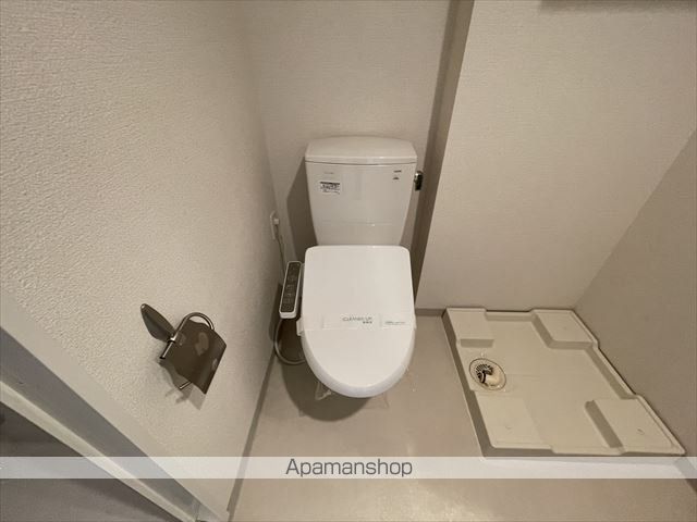 SERENiTE江坂四番館の内装写真