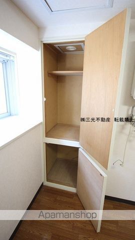 プレサント南8西8の内装写真