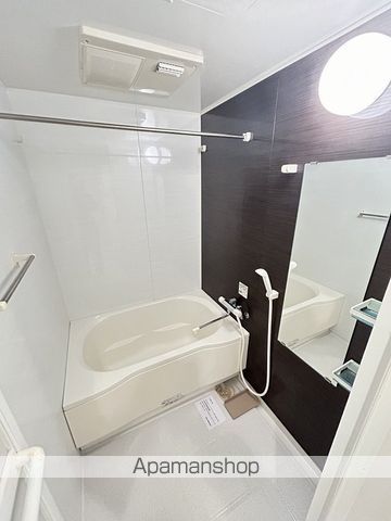 ドゥーエESAKAIIIの内装写真