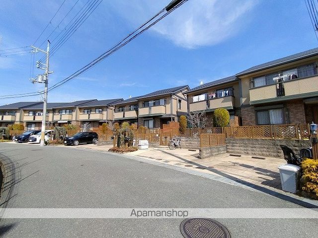 アロマコートD棟の外観写真