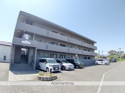 マンションシルクスクエアⅡ[3DK/56.76m2]の外観2