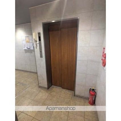 ラウスパレス三軒茶屋[1DK/29.7m2]の共用部3