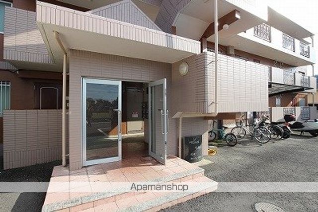 【和歌山市布施屋のマンションの写真】