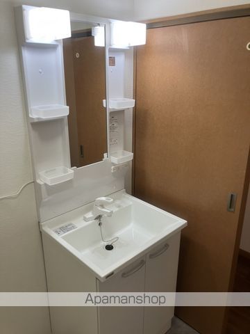 ファミリア岩倉の内装写真