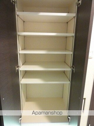 福岡県福岡市博多区美野島２丁目[1LDK/33.01m2]の玄関2