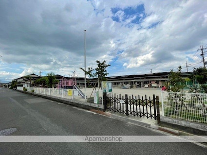 カルフールⅡ[2LDK/55.27m2]の周辺2