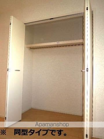 フェリーチェBの内装写真