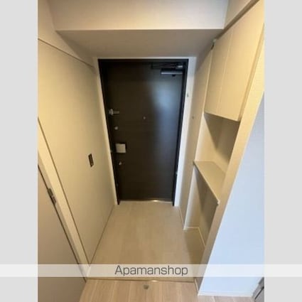 プラウドフラット本郷三丁目[2LDK/51.69m2]の玄関