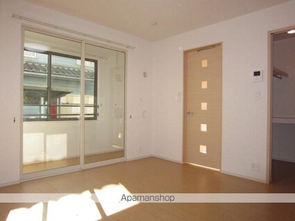 アルバルーチェ　Ｏ[1R/34.71m2]のリビング・居間