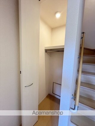 和歌山県和歌山市紀三井寺[3LDK/79.86m2]の内装2