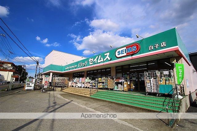 コンプリシテWの周辺写真
