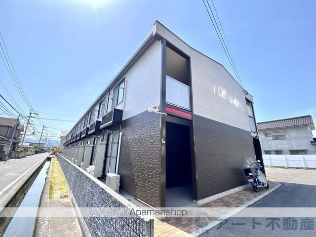レオパレスフォーサイト 松山の外観写真
