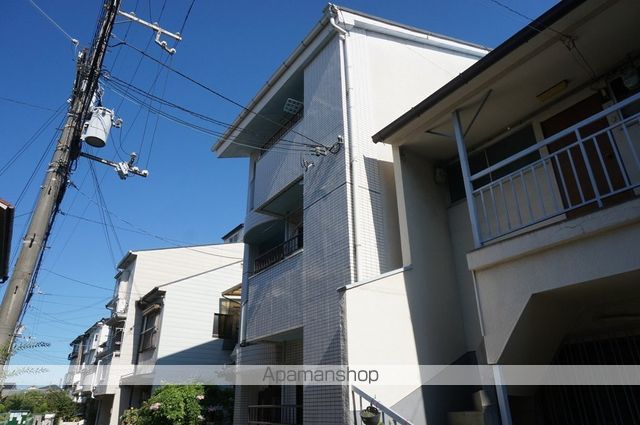 坂本マンションの外観写真