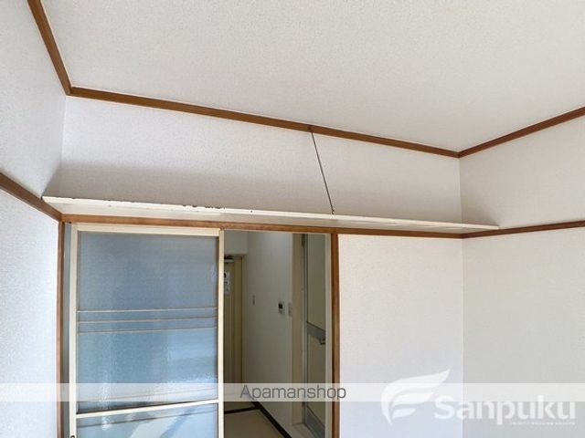 メゾン山越2号館の内装写真