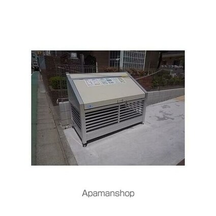 アーバンコート白鳥[1K/38.92m2]の共用部