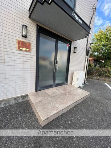 レオパレスセジュールIIの玄関写真