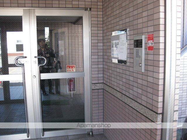 マ・メゾン小牧原 南館の外観写真