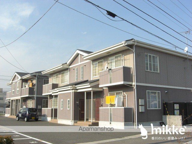 リーヴメゾン北館 D