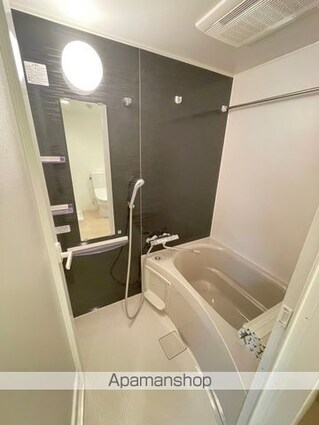 ＣＲＥＡＴＩＦ池袋本町[1LDK/37.96m2]のバス