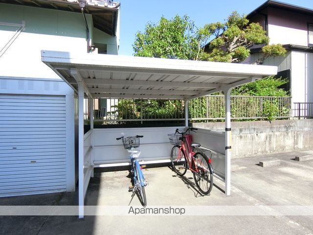 レインボーパレス二番館の外観写真