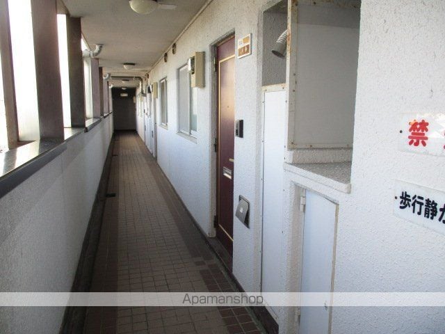 グランドハイツ清水の玄関写真