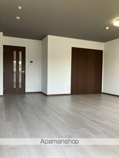 ハイム城山[2LDK/60m2]のリビング・居間