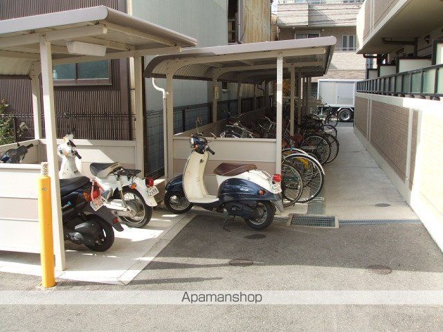 プラウドコートの外観写真