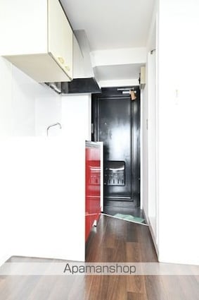 ルームズ北沢[1R/11.05m2]の玄関1