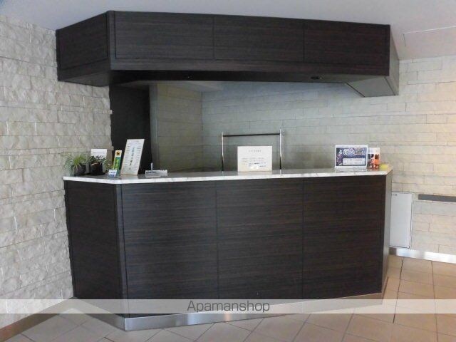 Ｂｒｉｌｌｉａ　ｉｓｔ　三軒茶屋　ブラッサムテラス[1R/49.11m2]の共用部2