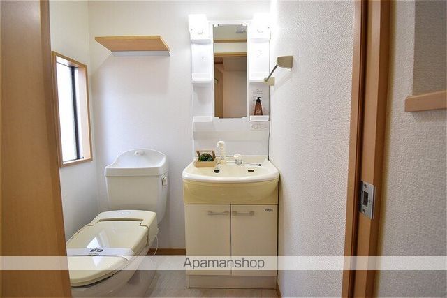 グレースタウンII A棟の内装写真