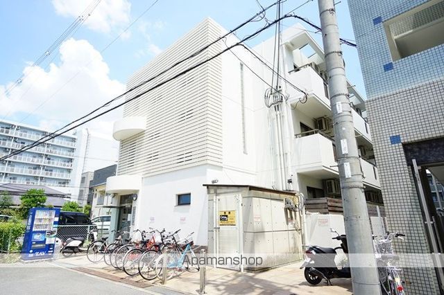 シロハイヌの外観写真