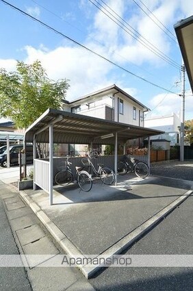 ロイヤルガーデンミルフィー　Ｄ棟[2LDK/55.45m2]の共用部2