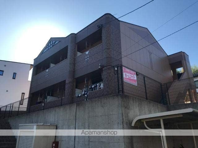 クレストールの外観写真