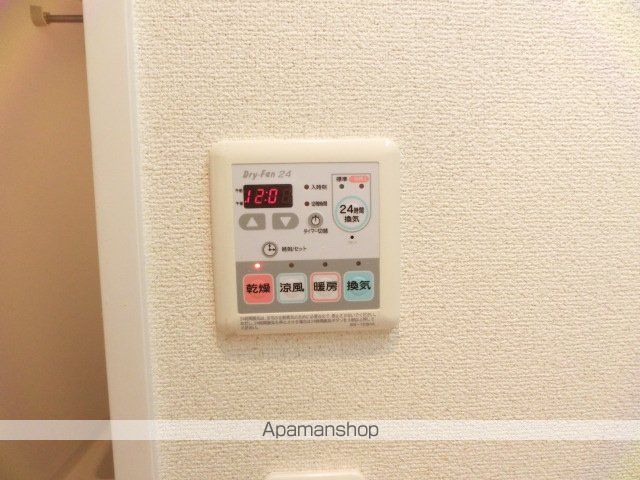 URESIDENCE淀屋橋の内装写真
