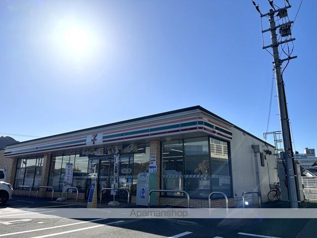 神田縄ハイツ D棟の周辺写真