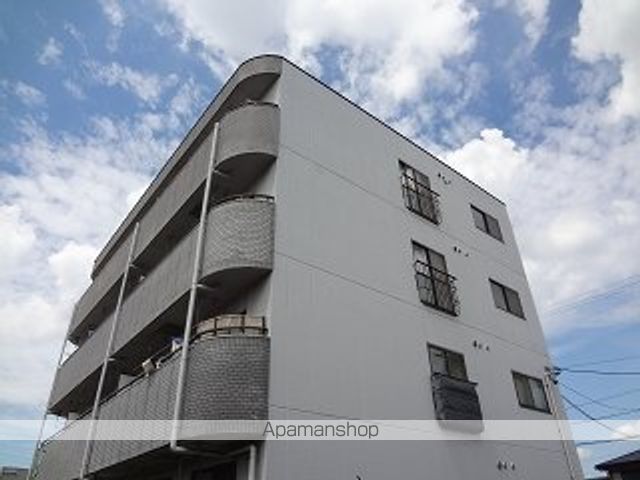 天神マンションの玄関写真