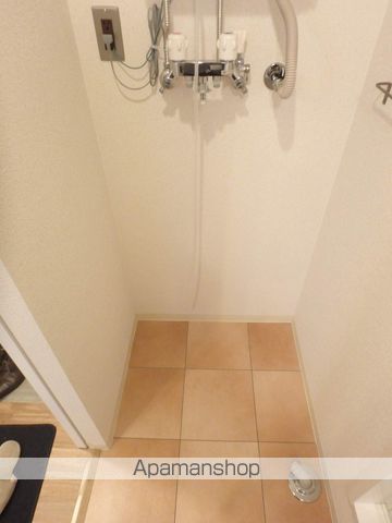 ラヴェーラ円山鳥居前の内装写真