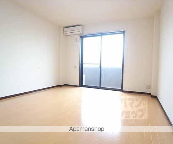 アンプルールフェールデルニエ嵯峨ノ段町の内装写真