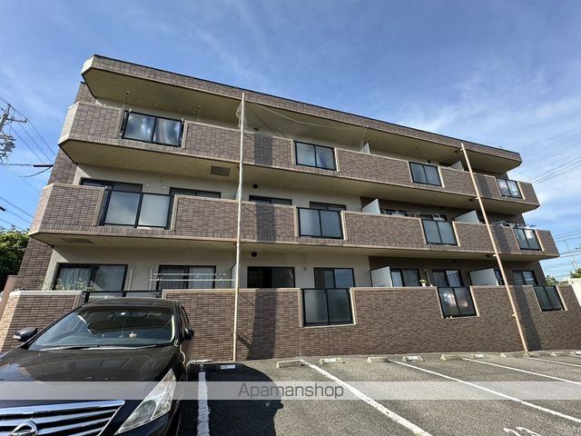 ロイヤルヒルズ山代参番館の外観写真
